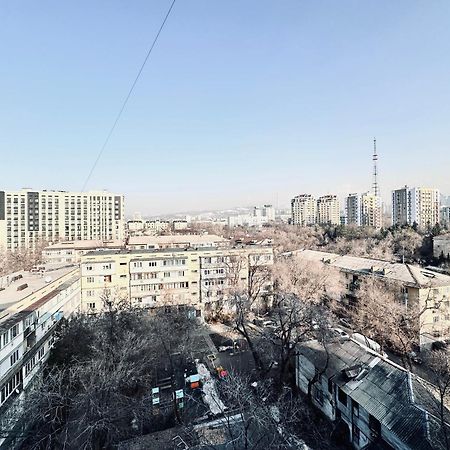 3 Ком Квартира На Абая Сейфуллина Ałma Ata Zewnętrze zdjęcie